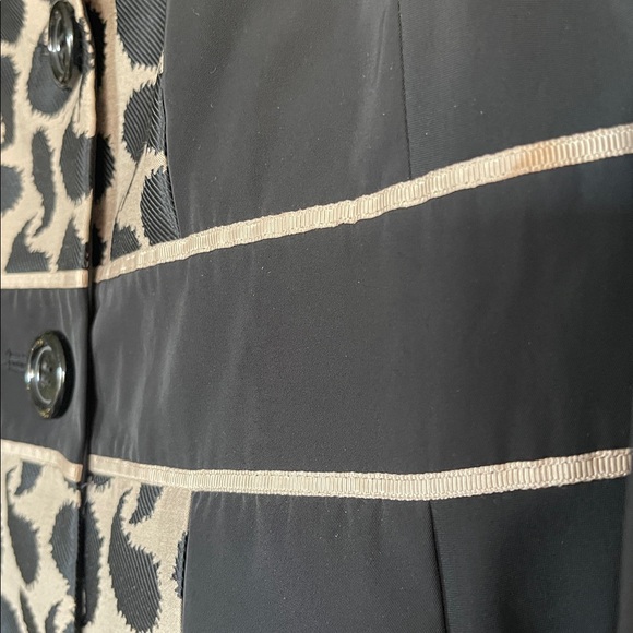 TAIFUN Vintage Graphic Paisley Duster Blazer | Longline Jacket | Noir/Sand - Picture 5 of 16
